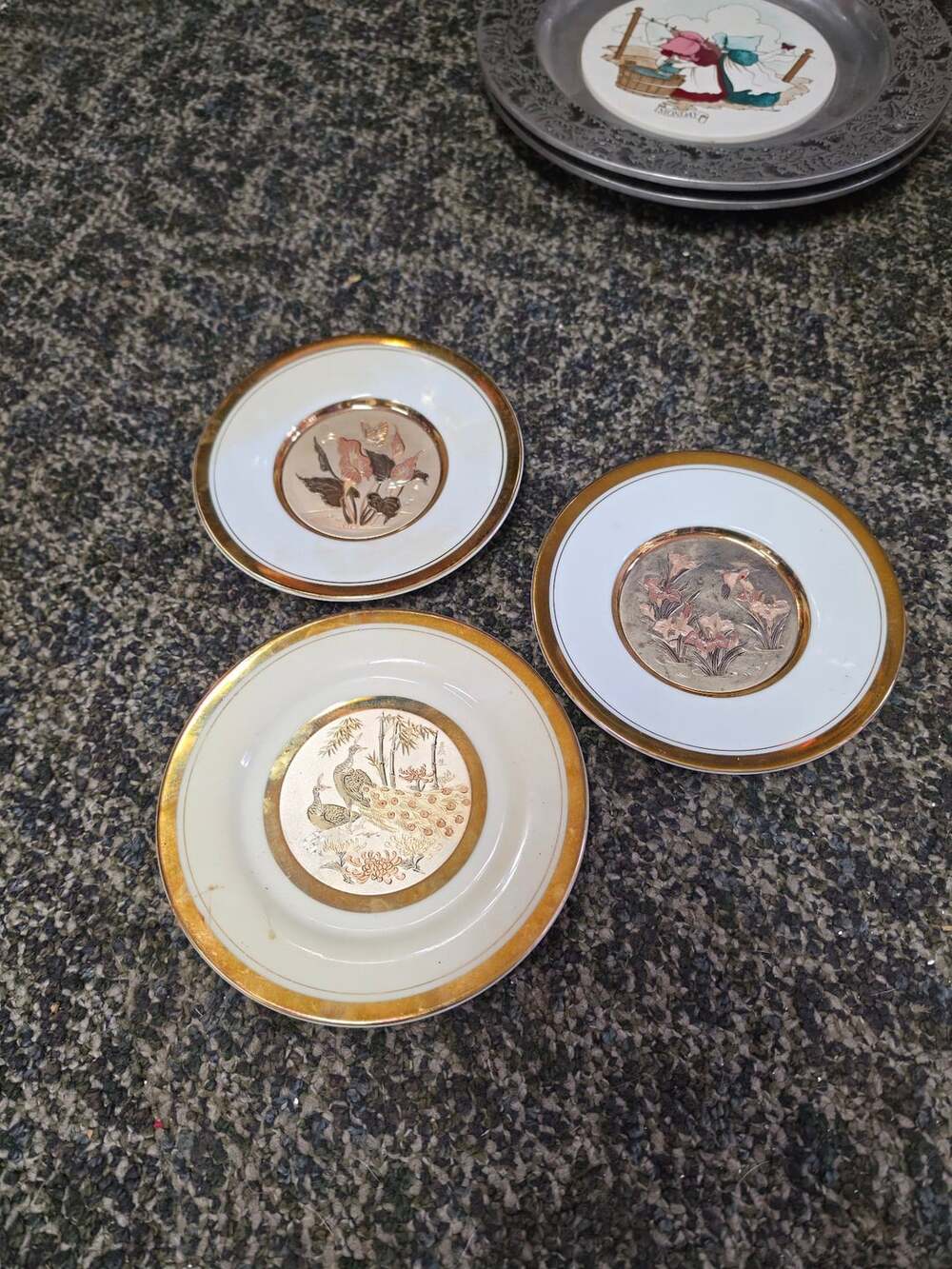 The Art Of Chokin Japanese Decorative Plate Set Of 3